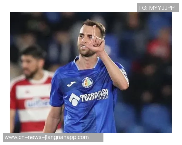 赫塔费前锋马约拉尔右膝受伤或缺阵四周球队考虑引援补强 赫塔费前锋马约拉尔右膝受伤或缺阵四周球队考虑引援补强