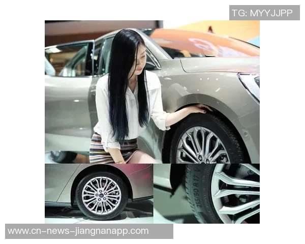 福克斯幸福生活照曝光妻子美丽动人儿女聪明可爱展现完美家庭生活