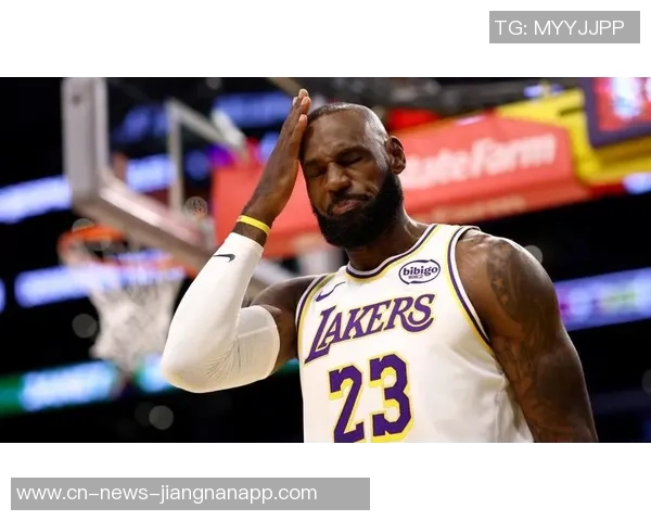 詹姆斯分析失利原因:对手进攻流畅我们防守显不足 詹姆斯分析失利原因:对手进攻流畅我们防守显不足